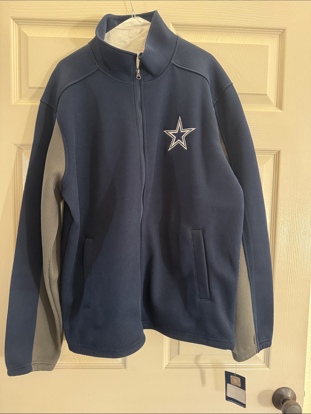 NFL Dallas Cowboys Navy and White Team Logo Tag